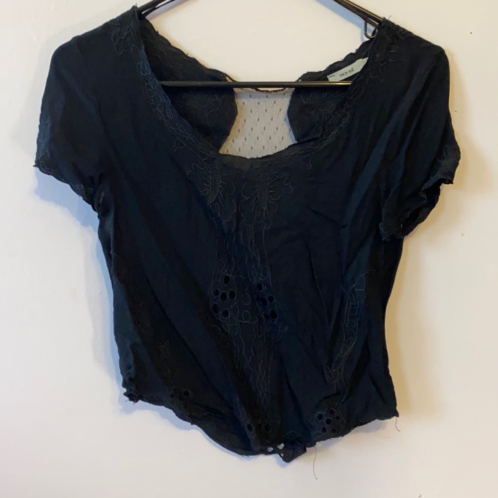 Crop blouse with lace back